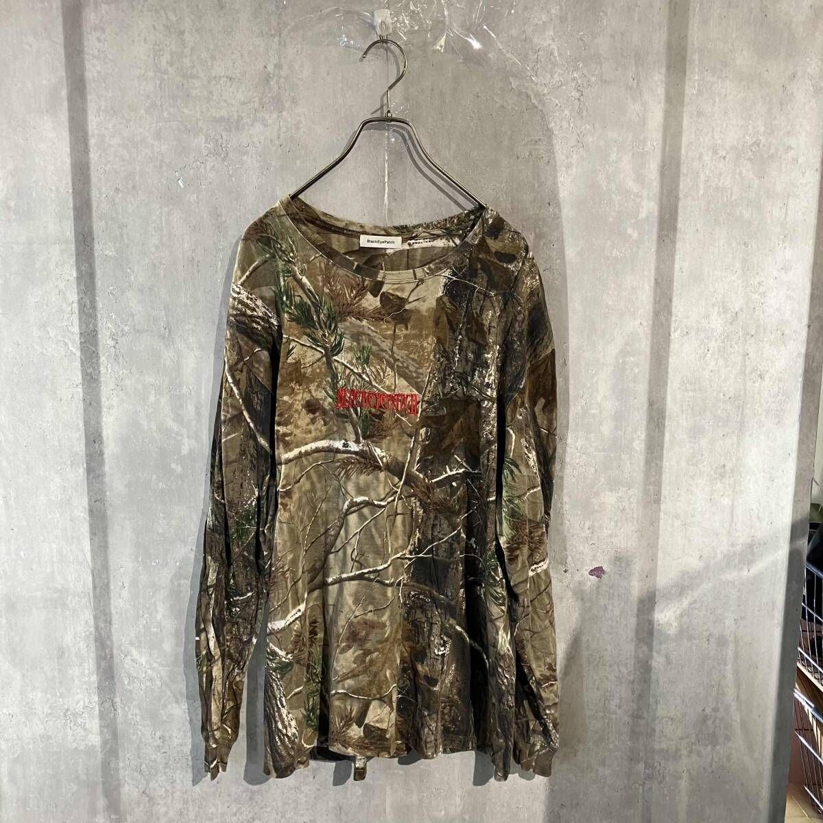 Black Eye PatchリアルツリーLSカットソー サイズブラウン系 XL 