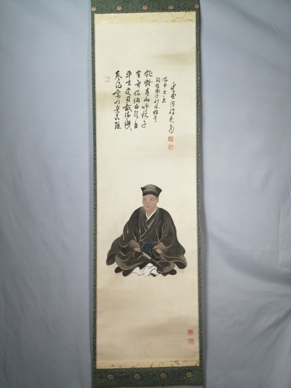茶道具】大徳寺 立花大亀和尚筆 『利休居士像』画賛 茶掛 掛軸 軸C177