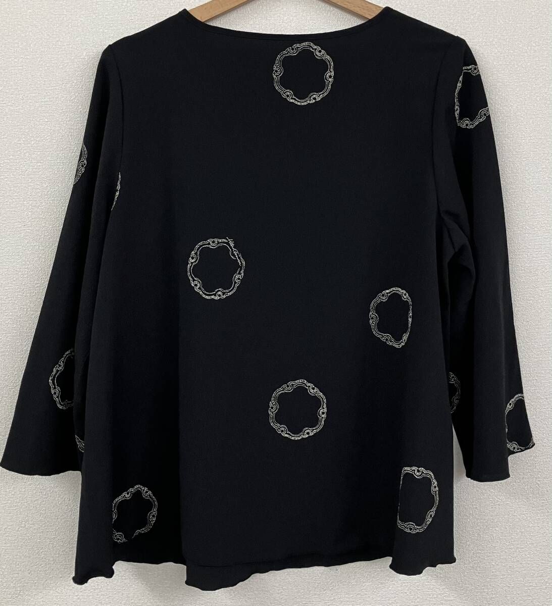 詩仙堂 ブラウス ちりめん 黒 サイズ不明 - メルカリ