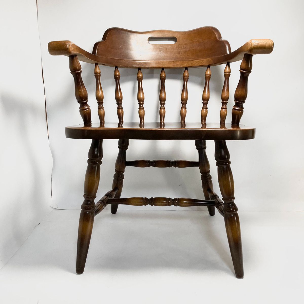 飛騨産業 ウィンザーアームチェア 1人掛け ブラウン - メルカリ