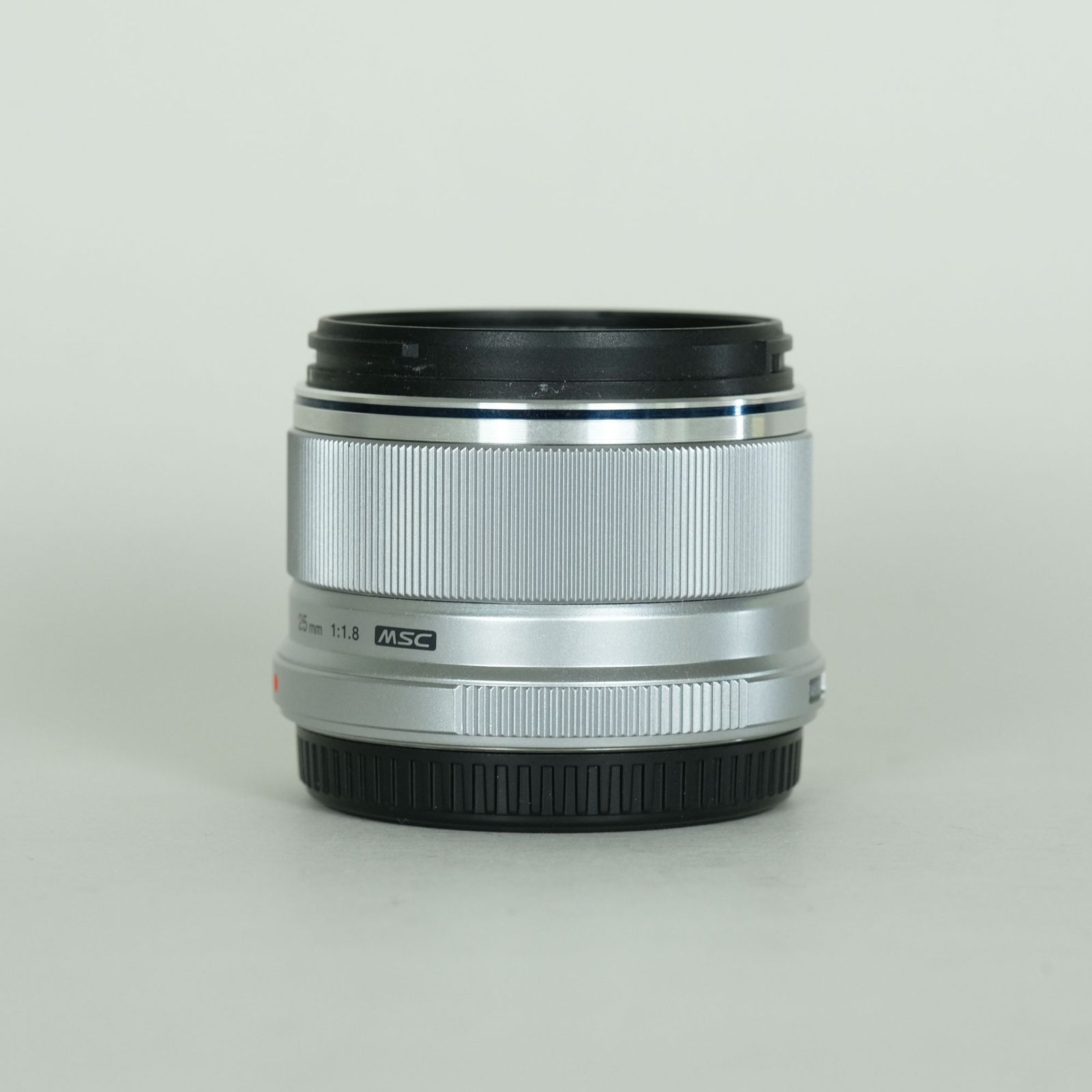 良品 | フード・フィルター付] OLYMPUS M.ZUIKO DIGITAL 25mm F1.8