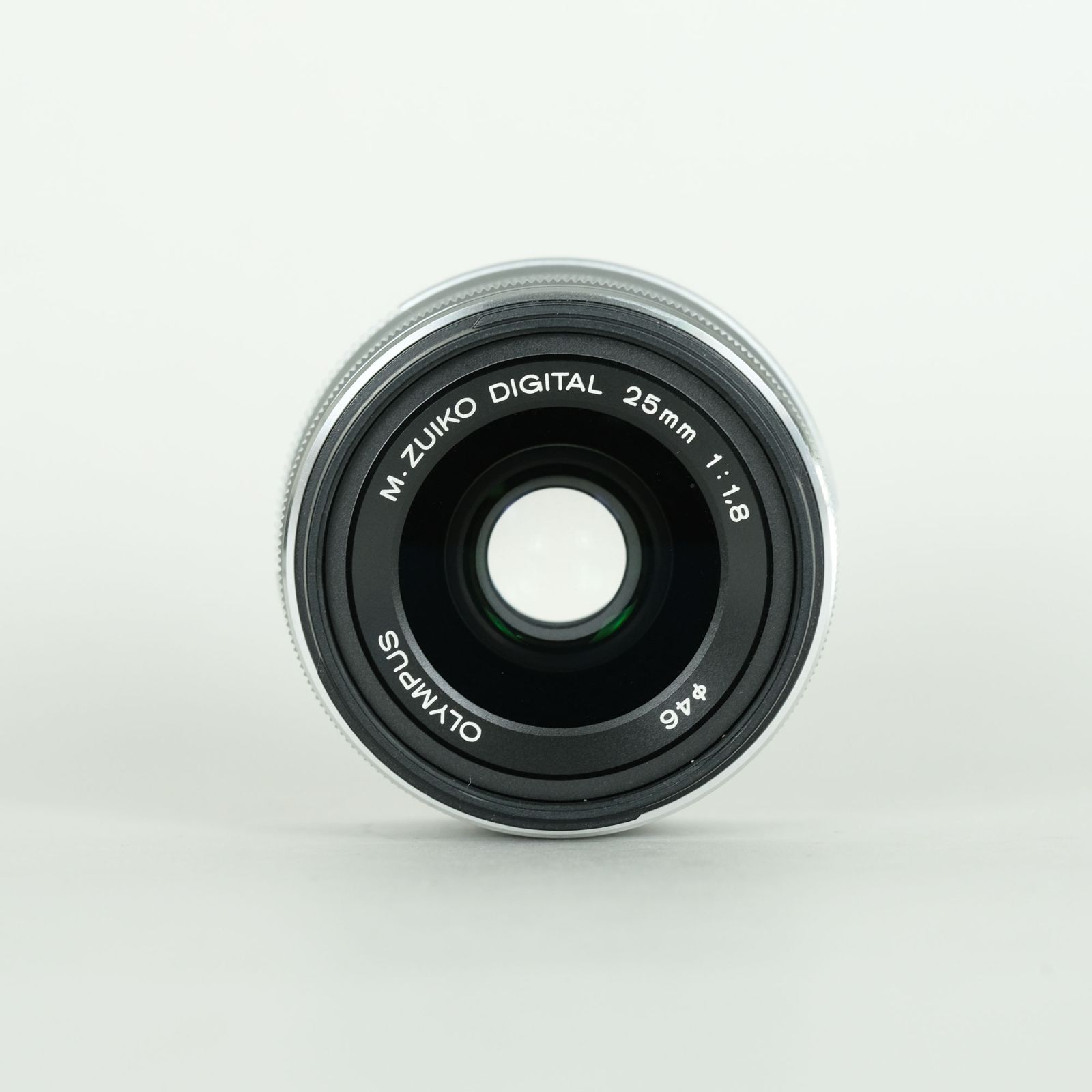 良品 | フード・フィルター付] OLYMPUS M.ZUIKO DIGITAL 25mm F1.8