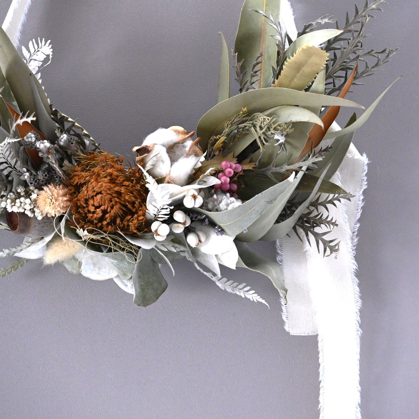 ドライフラワーのハーフリース｜壁飾り・ナチュラル・インテリア【B