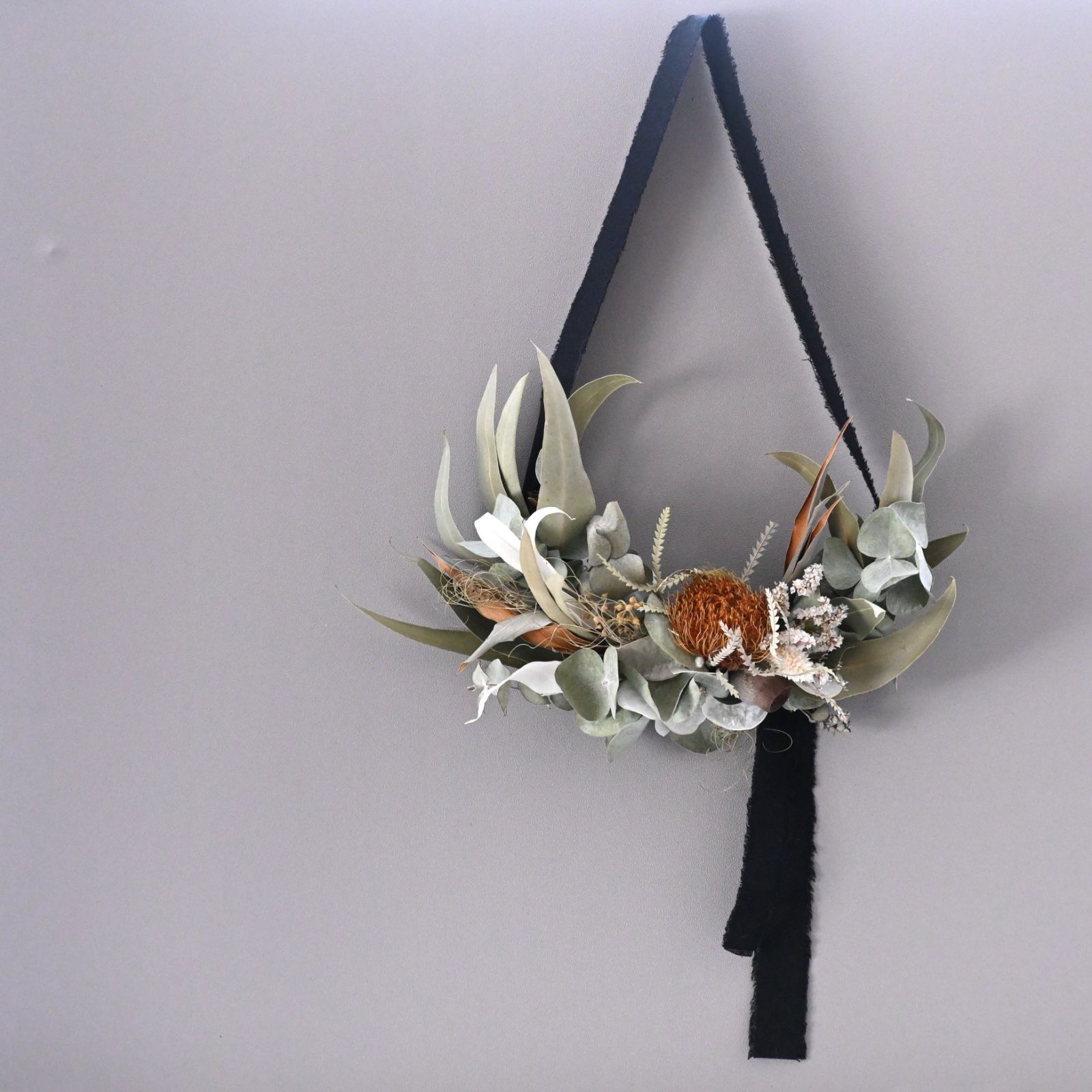 ドライフラワーのハーフリース｜壁飾り・ナチュラル・インテリア【G