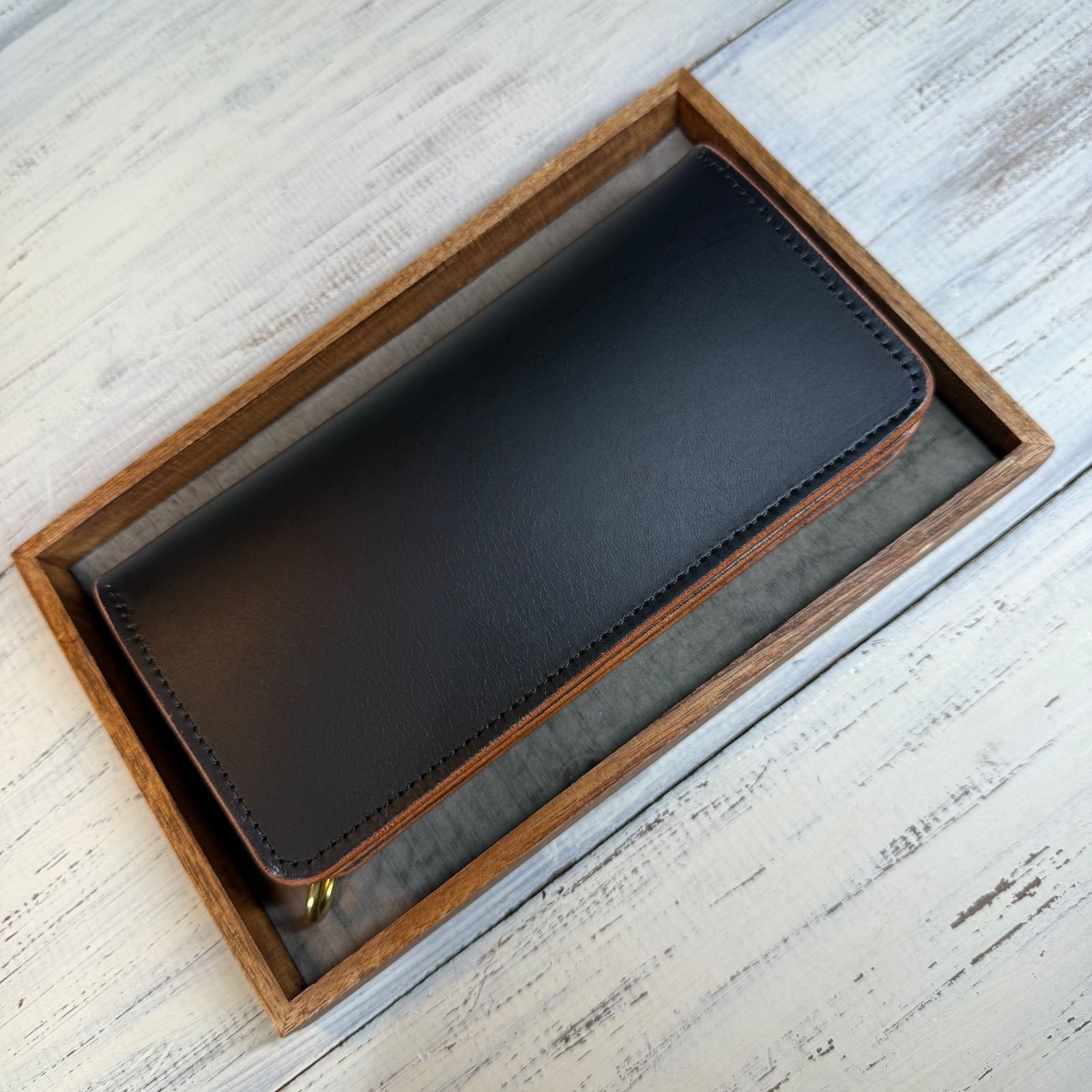 トラッカーウォレット ロング 3層】 ブラック 茶芯 ゴールド YKK