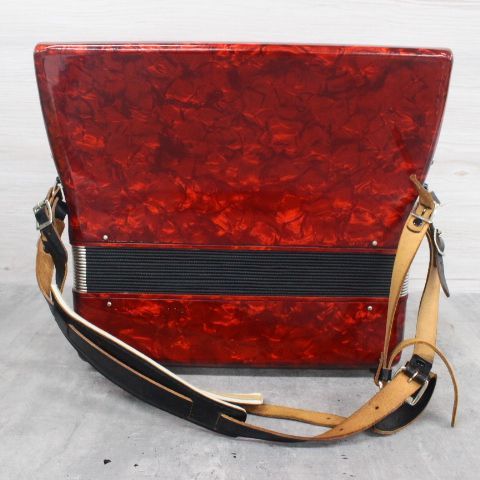 行董】音出し確認済 YAMAHA アコーディオン YA-18 赤 30鍵盤 ソフト