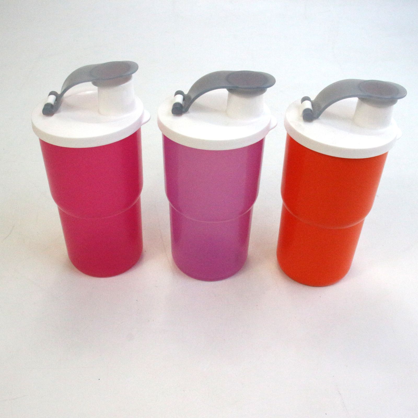 TM_034】Tupperware タッパーウェアDrink Bottle Gift ドリンクボトル
