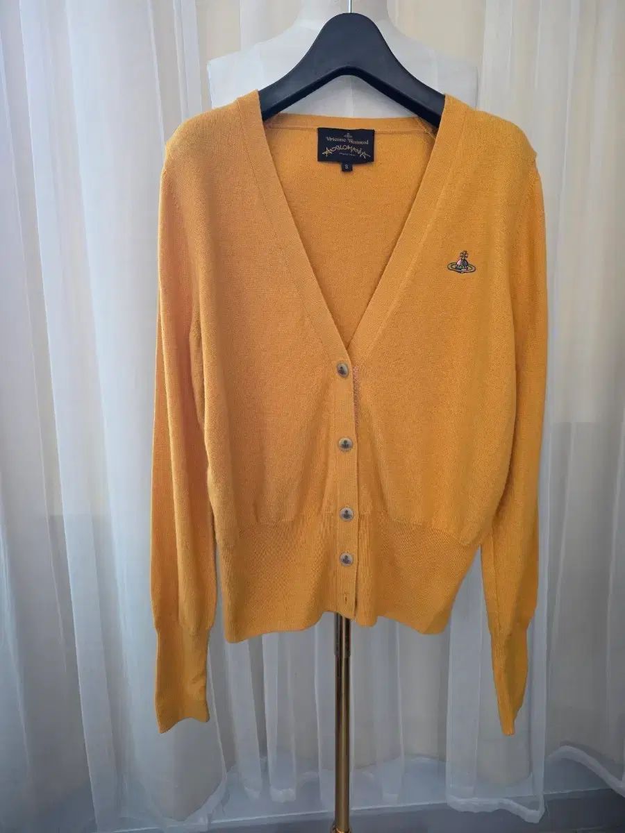 Vivienne Westwood ヴィヴィアン・ウエストウッド イェロー