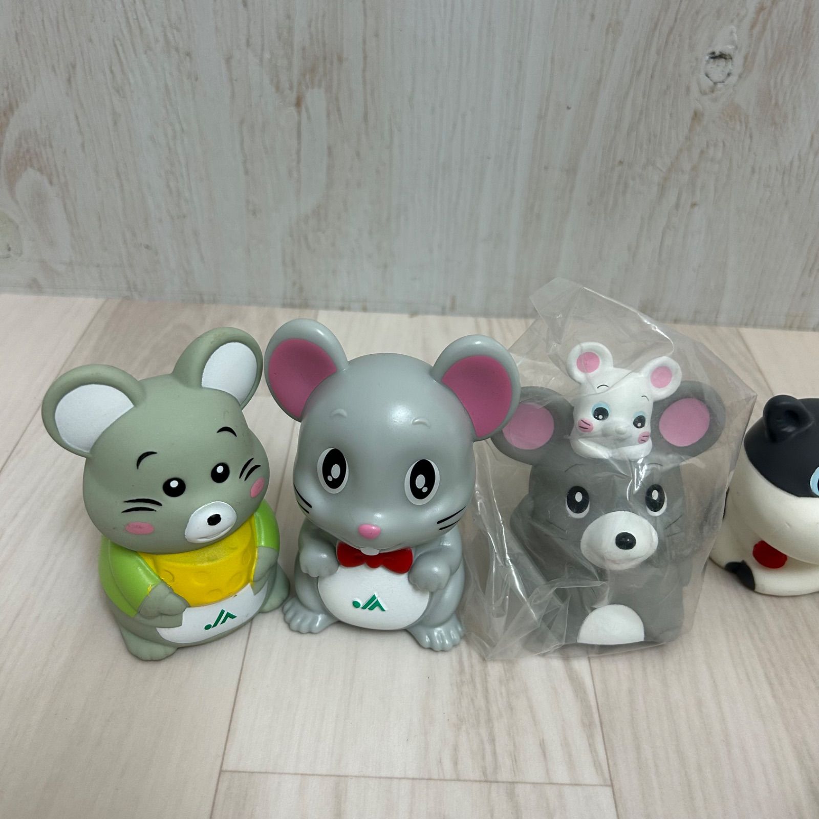 L》まとめ売り JA 貯金箱 ソフビ 35個 ノベルティ 干支 当時物 - メルカリ