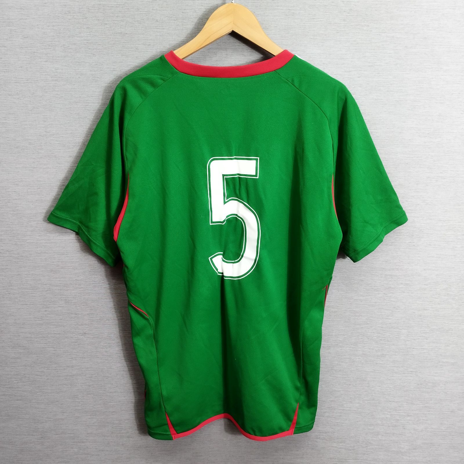 umbro アンブロ ユニフォーム シャツ 5 DESCENTE デサント Vネック