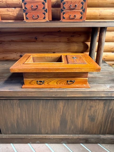 アンティーク】木製 長火鉢風 小物入れ 銅張り（隠し引き出し付き