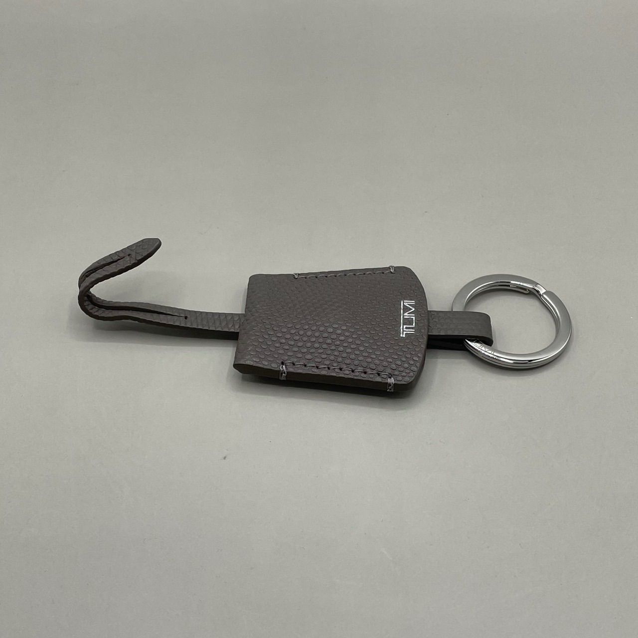 未使用級 TUMI トゥミ キーリング キーホルダー チャーム アスラ