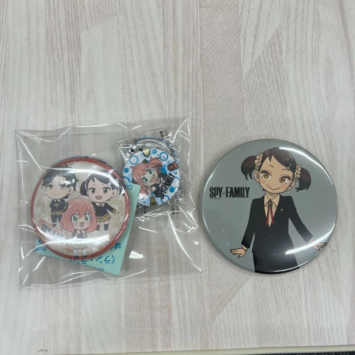 スパイファミリー 缶バッジセット② - メルカリ