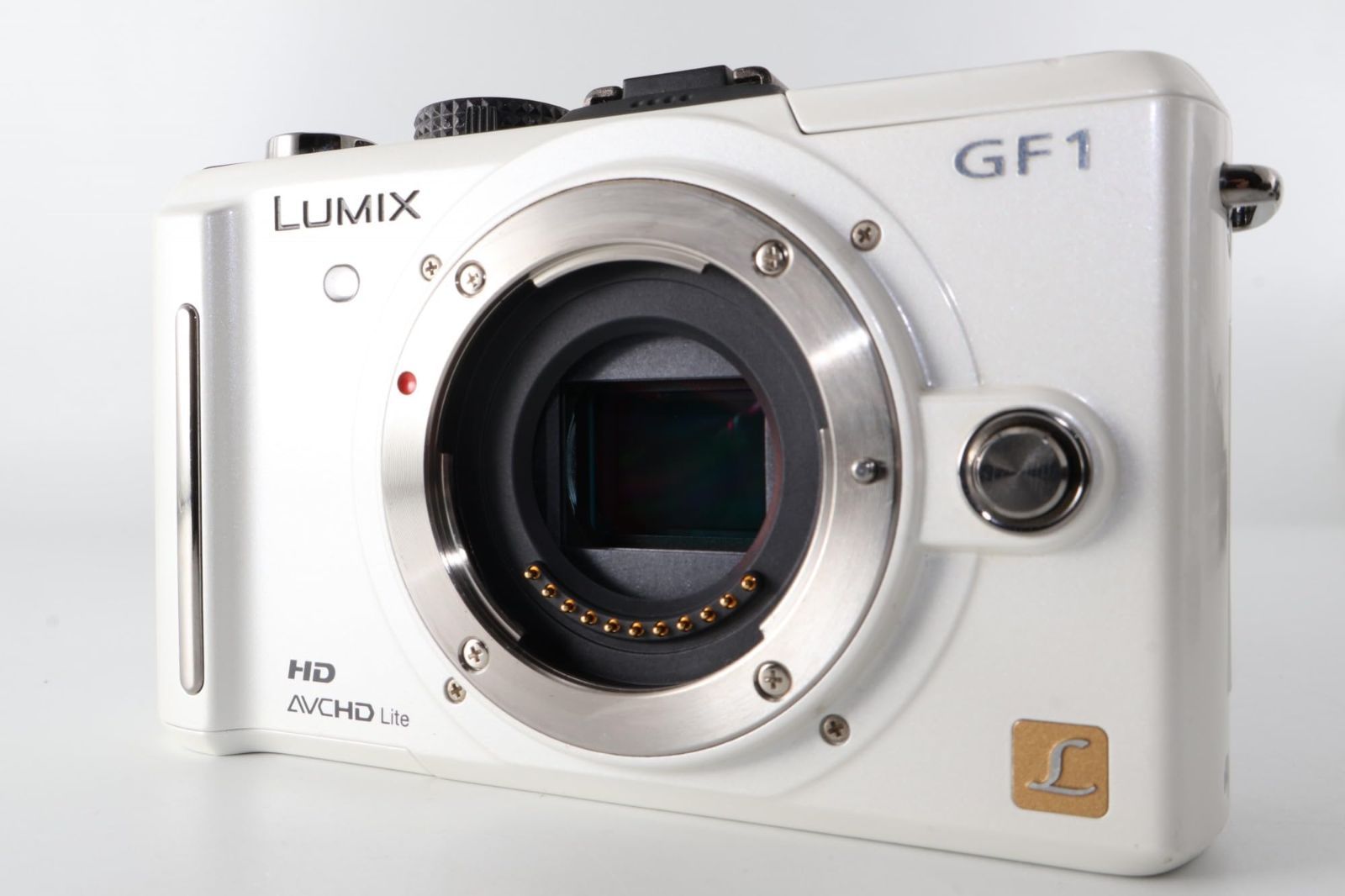 ショット数1179 回》DMC-GF1 ホワイトPanasonic LUMIX ボディ - メルカリ