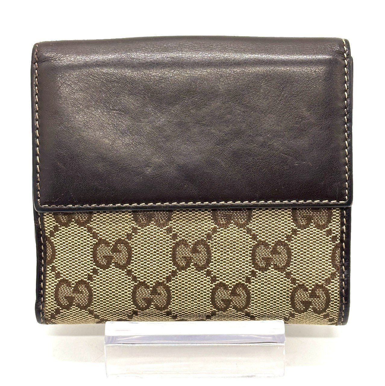 遊び心を、控えめに】 GUCCI 二つ折り財布 GGキャンバス ラブリー