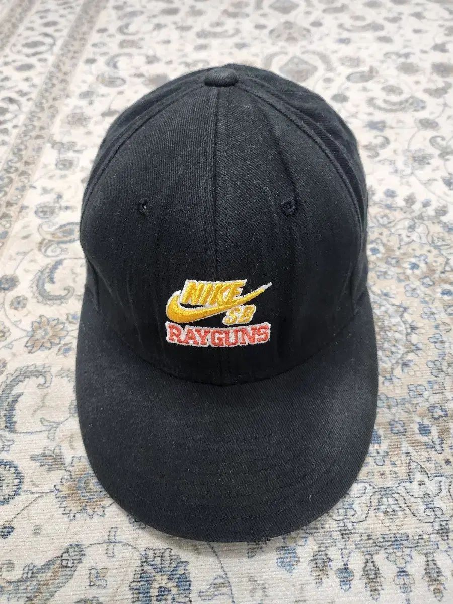 NIKE レア ヴィンテージ SB レイガン ブラック ベースボールキャップ