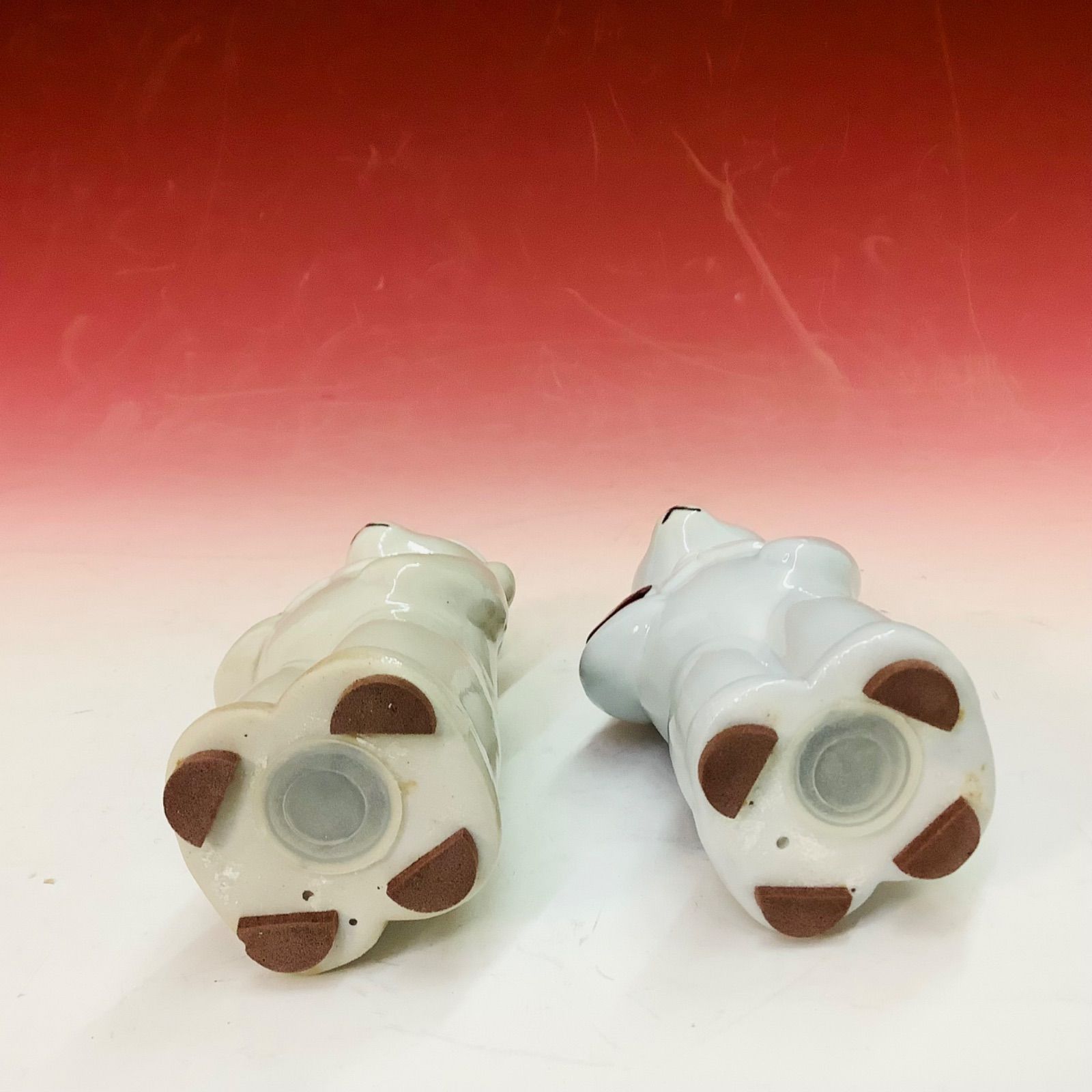 未使用品 陶器 置き物 インテリア 調味料入れ（ソルト&ペッパー