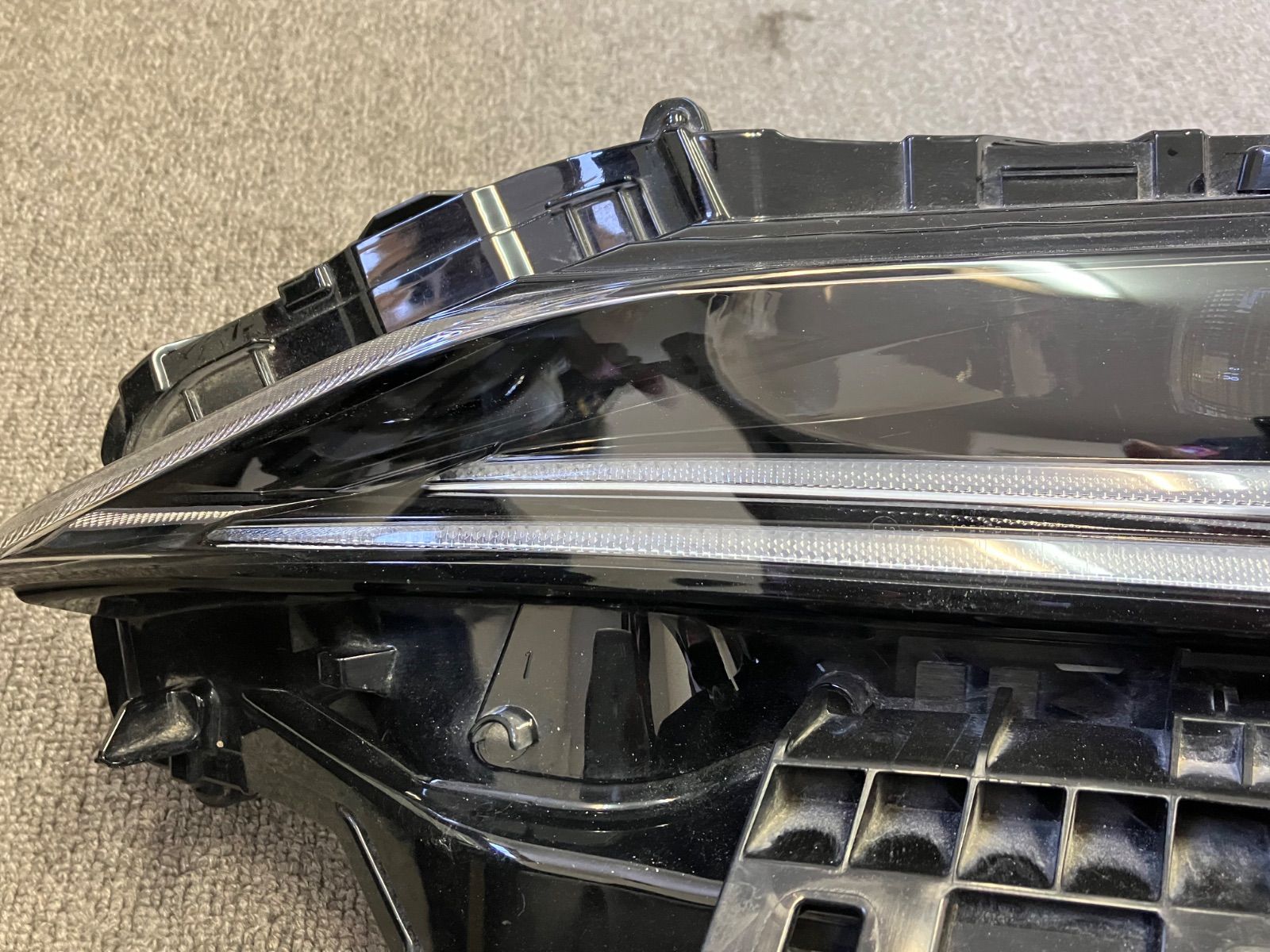 80 ハリアー ヘッドライト 左 助手席側 MXUA80 MXUA85 AXUA 80 AXUH85