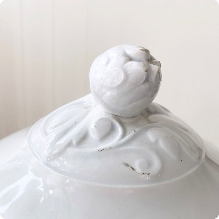 フランスアンティーク スーピエール｜サルグミンヌ (Sarregumines