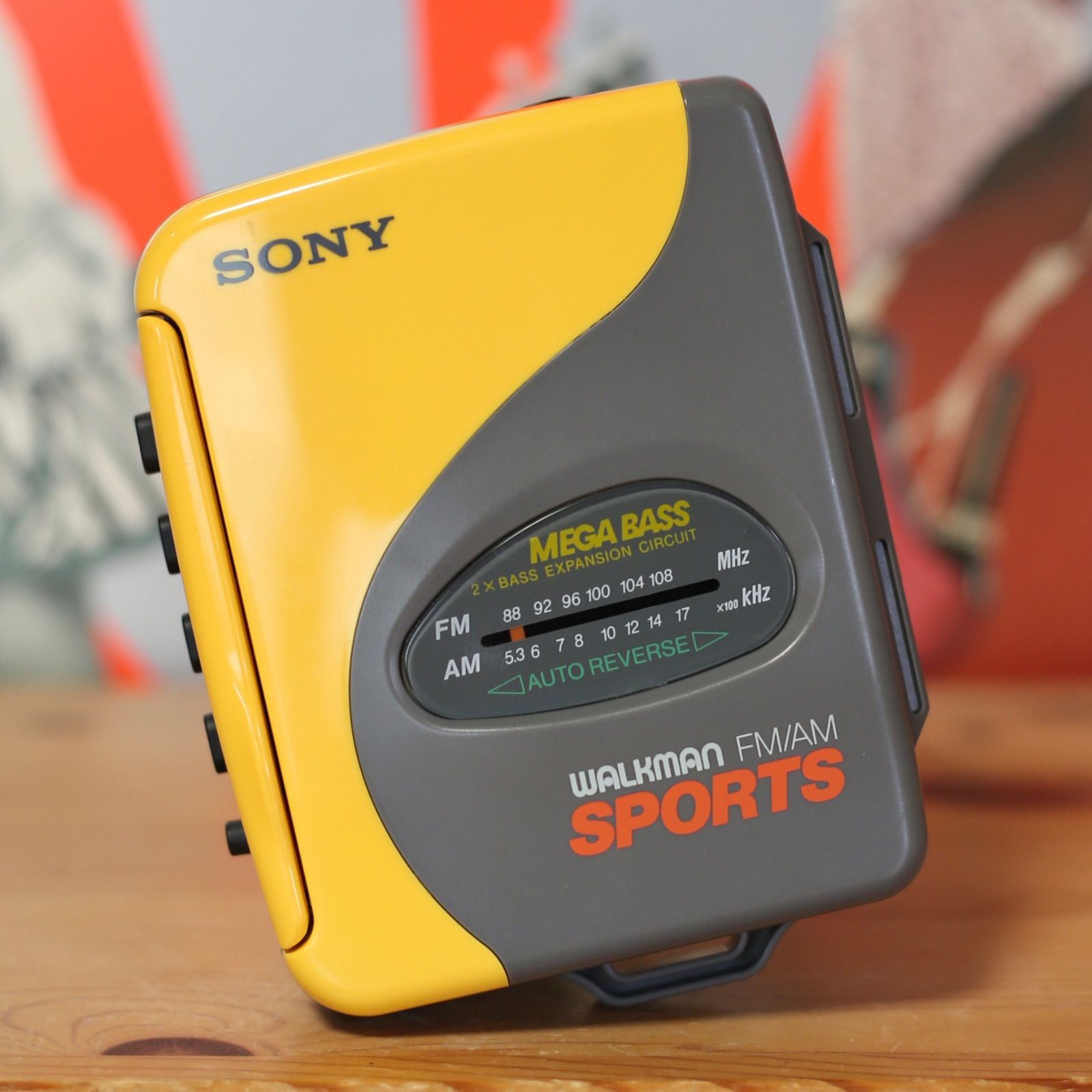 SONY SPORTS WALKMAN WM-SXF33 MEGABASS搭載 整備済 - メルカリ