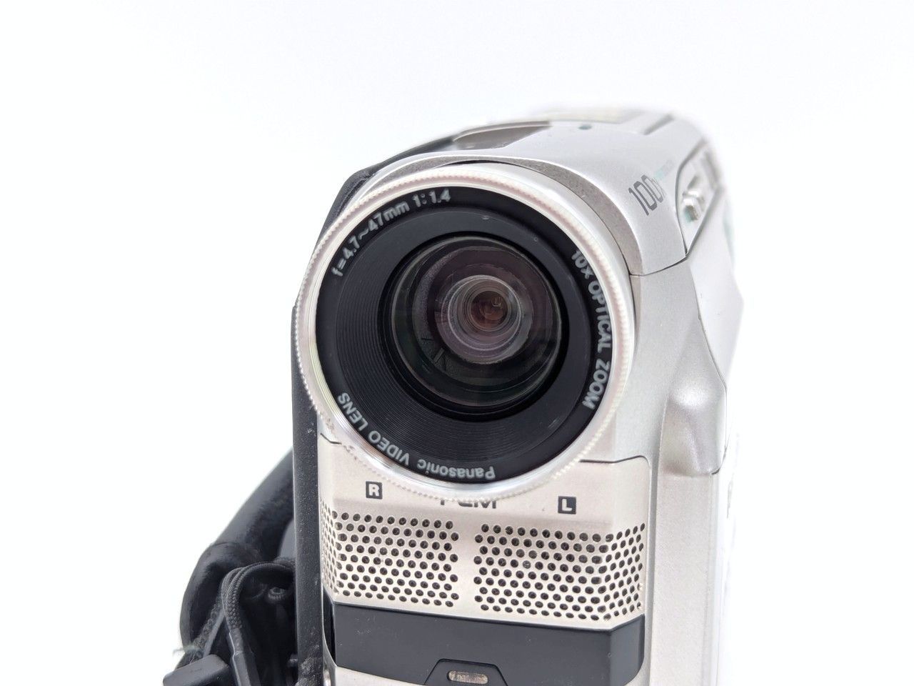 パナソニック NV-DS7 ビデオカメラ miniDVテープのダビング用に！ miniDVのダビングに！ Panasonic ビデオカメラ NV-DS7 7日間保証付き