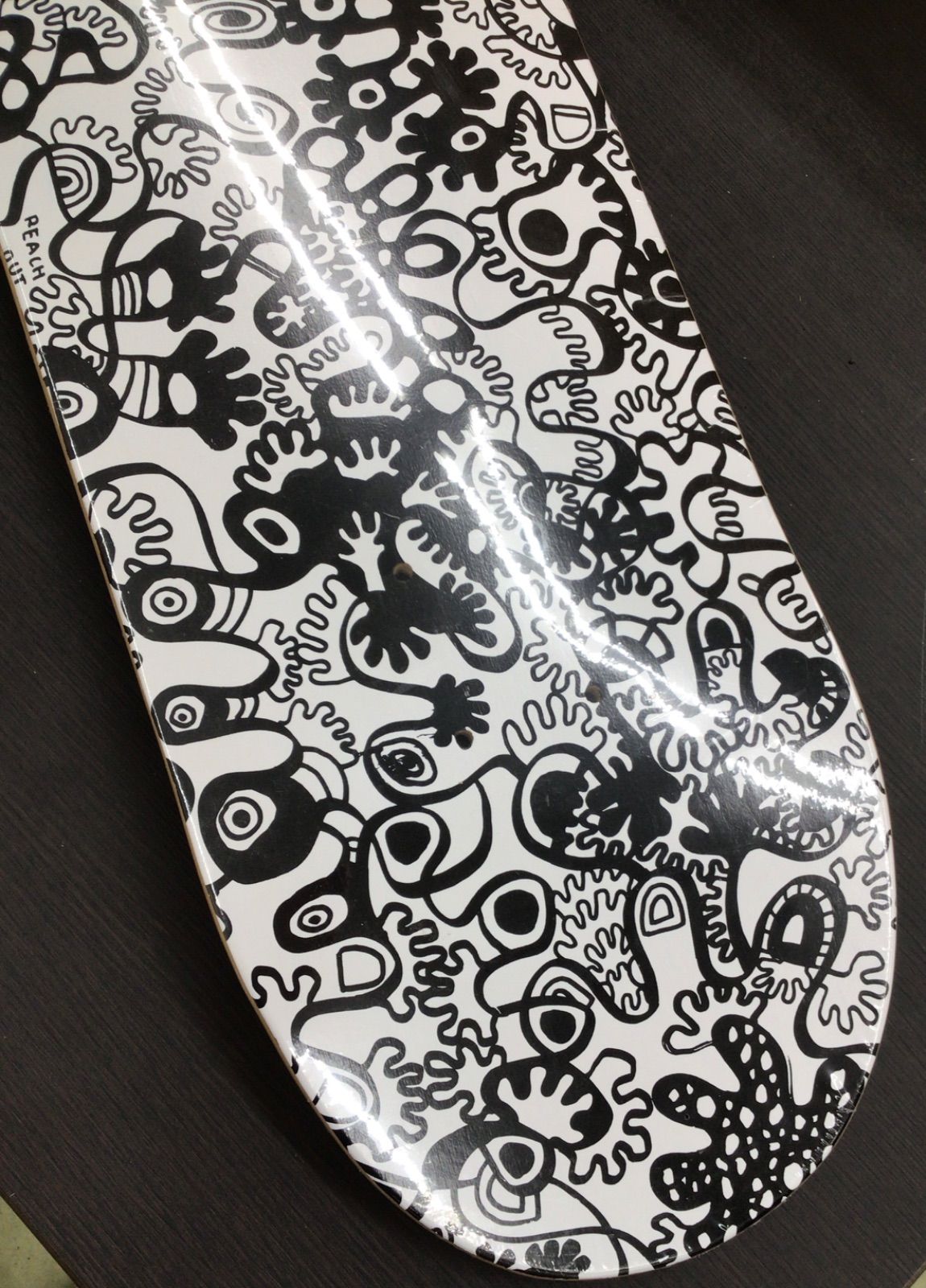 未開封・未使用・限定品】木梨憲武デザイン 限定スケートボード K-246