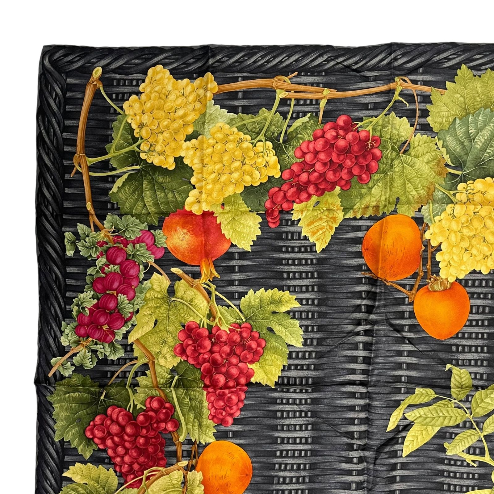 極美品 GUCCI グッチ スカーフ シルク フルーツ バスケット ブラック