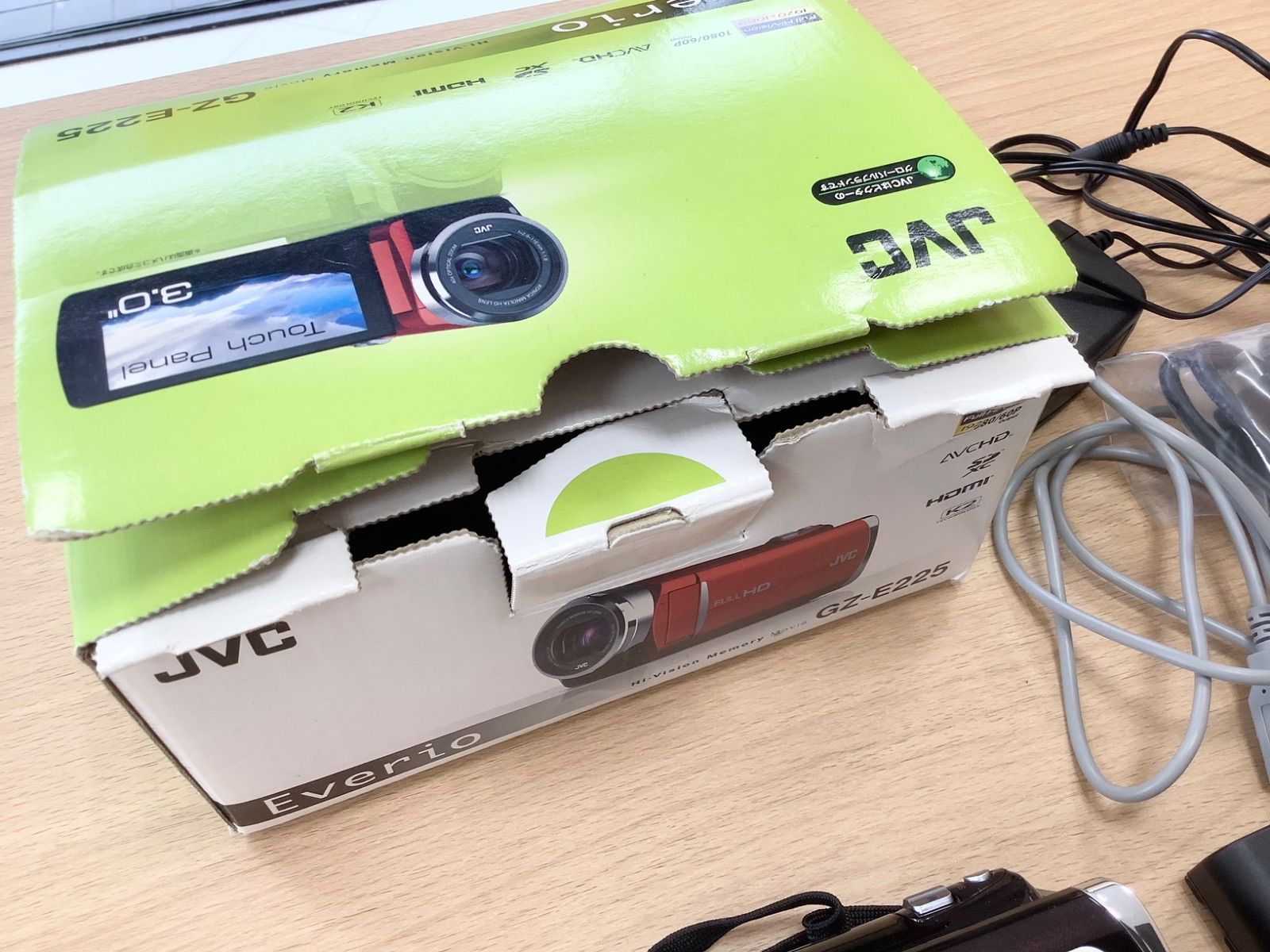 G1581箱説明書あり JVC Everio GZ-E225ハイビジョンメモリムービー