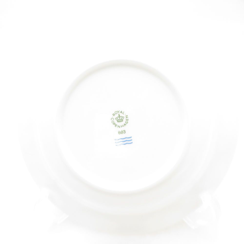 美品 ROYAL COPENHAGEN ロイヤルコペンハーゲン スターフルーテッド
