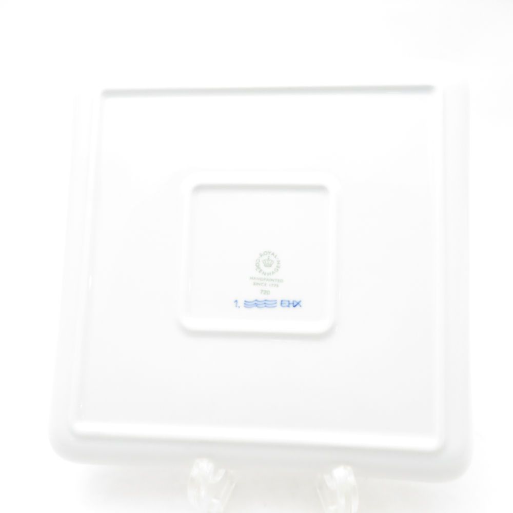 美品 ROYAL COPENHAGEN ロイヤルコペンハーゲン ブルーフルーテッド