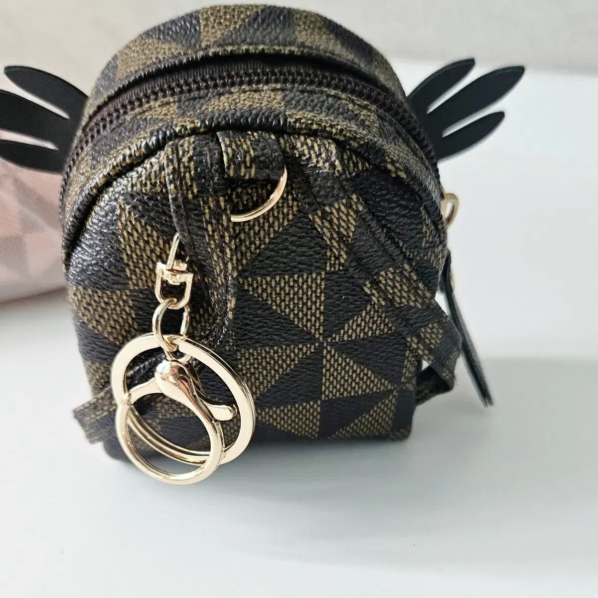 フクロウ ミニリュック キーホルダーバッグ (2つ合わせた価格) - メルカリ