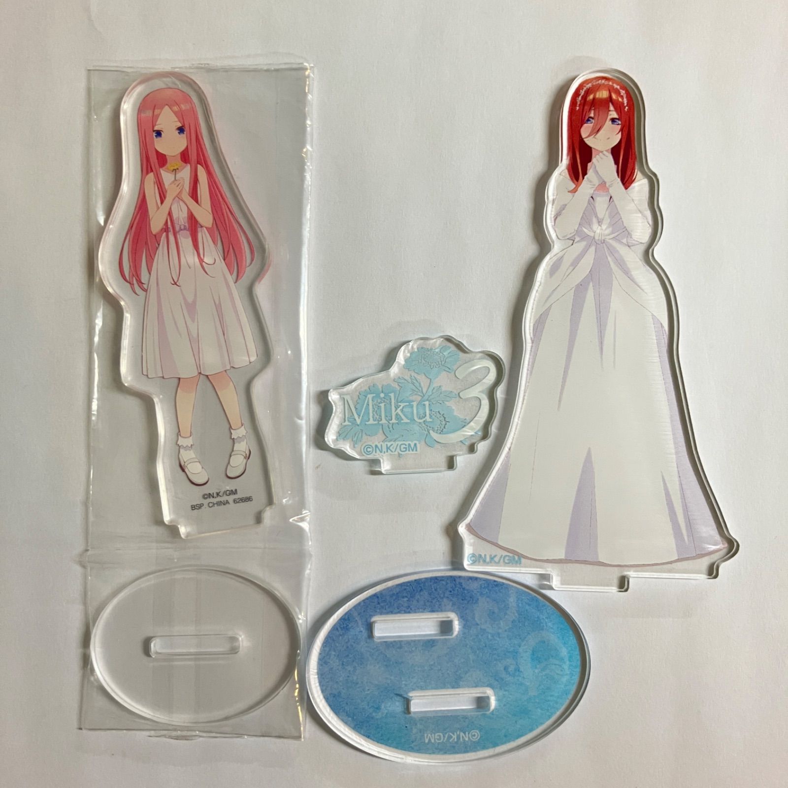 8】五等分の花嫁 中野三玖 アクリルスタンド 2点セット - メルカリ