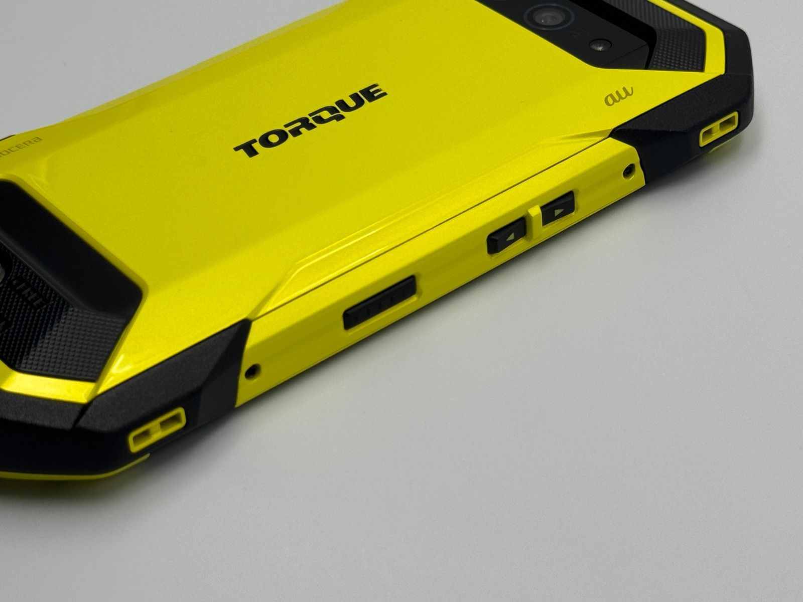 中古B】TORQUE 5G KYG01 イエロー SIMフリー 白ロム - メルカリ