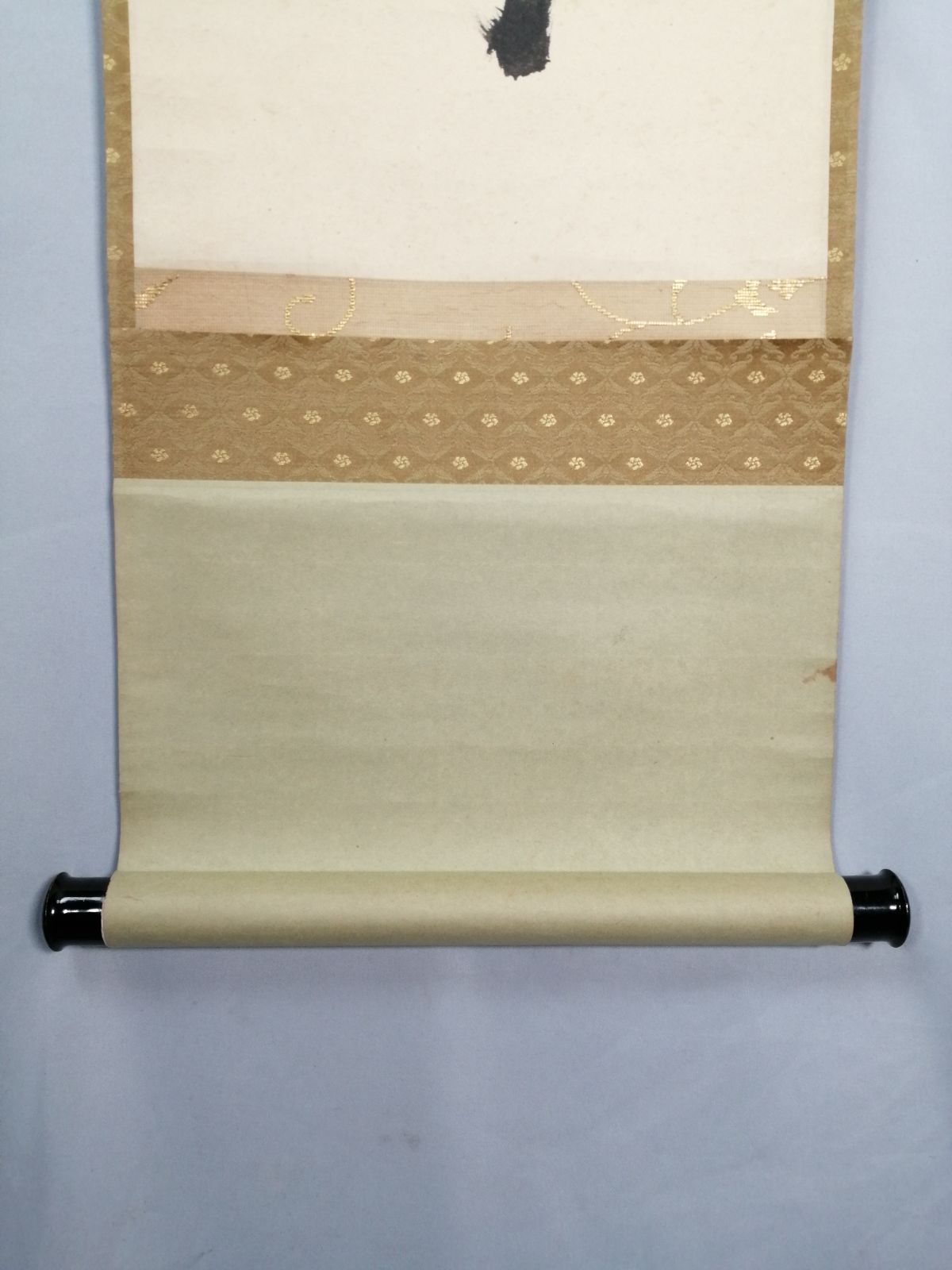 茶道具】大徳寺 後藤瑞巌和尚筆 『雨滴聲』一行 茶掛 掛軸 軸C168