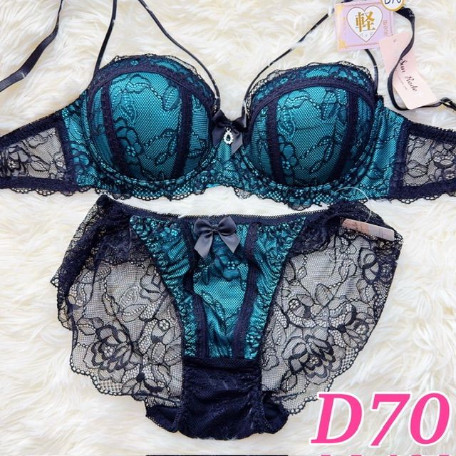 ブラショーツセット D70 軽パット サテン レース コードデザイン