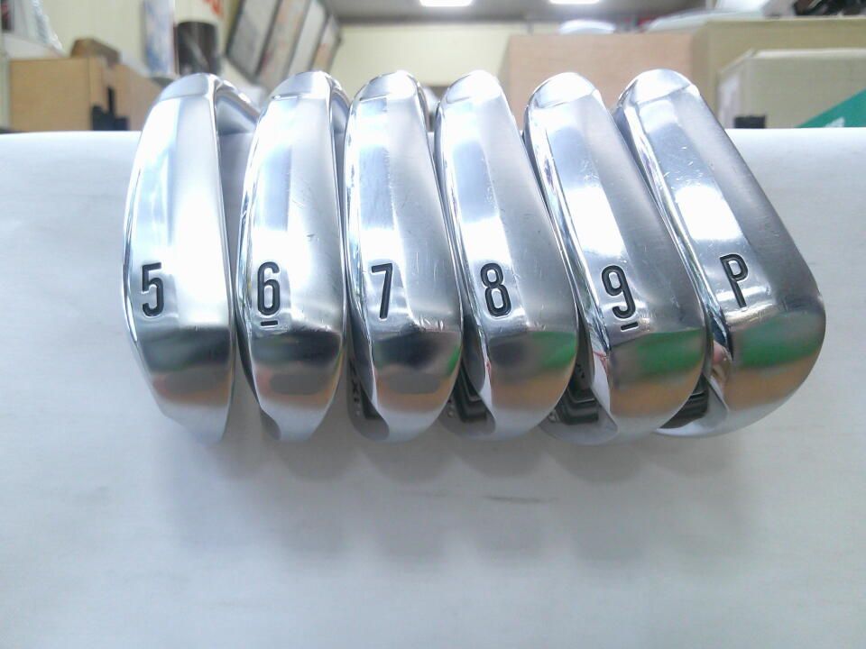 ダンロップ SRIXON ZXi5 ダイナミックゴールド85 R300フレックス