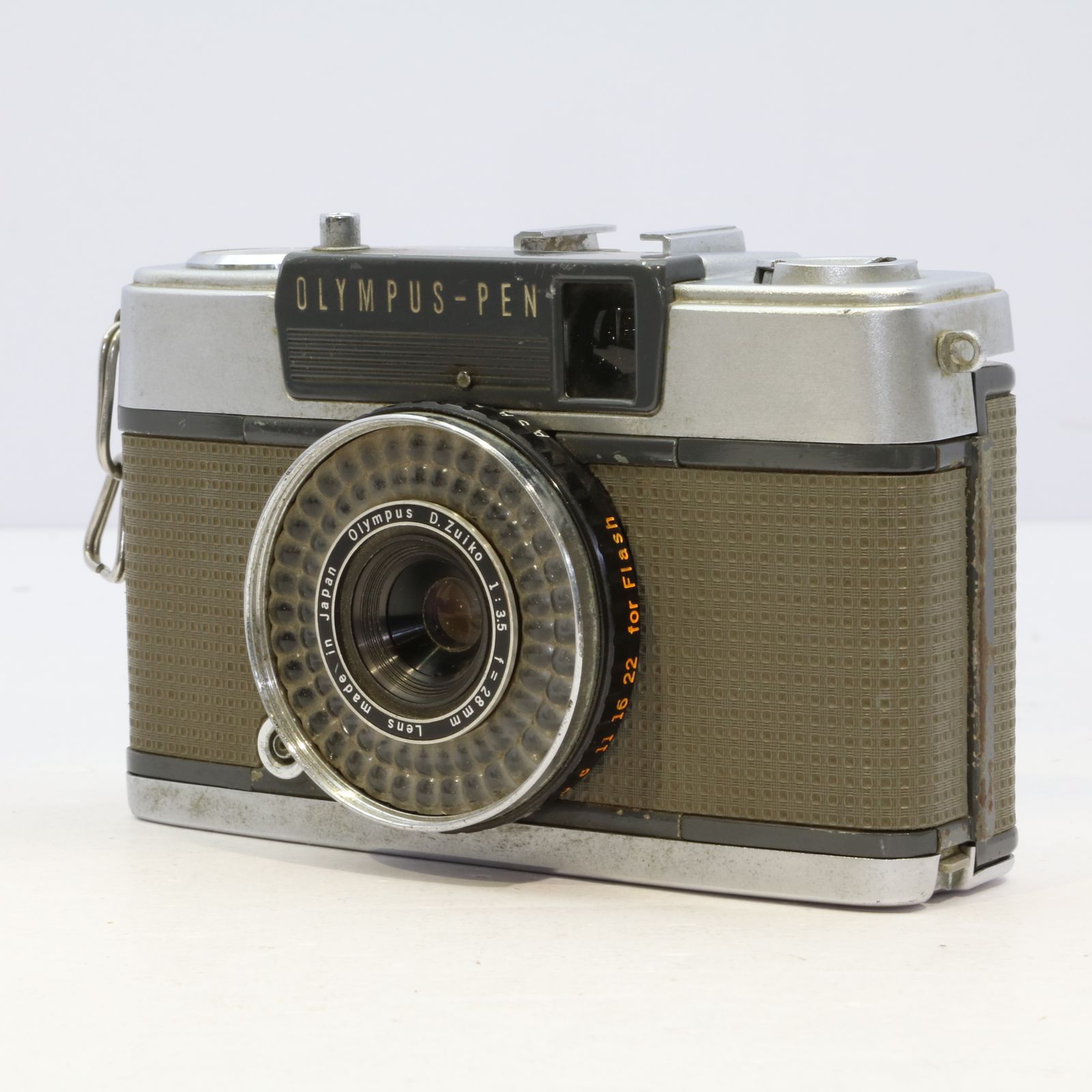 【完動品】OLYMPUS PEN EE-2 フィルムカメラ 動作確認済み 完動品】Olympus PEN EE-2 フィルムカメラ 動作確認済み - メルカリ