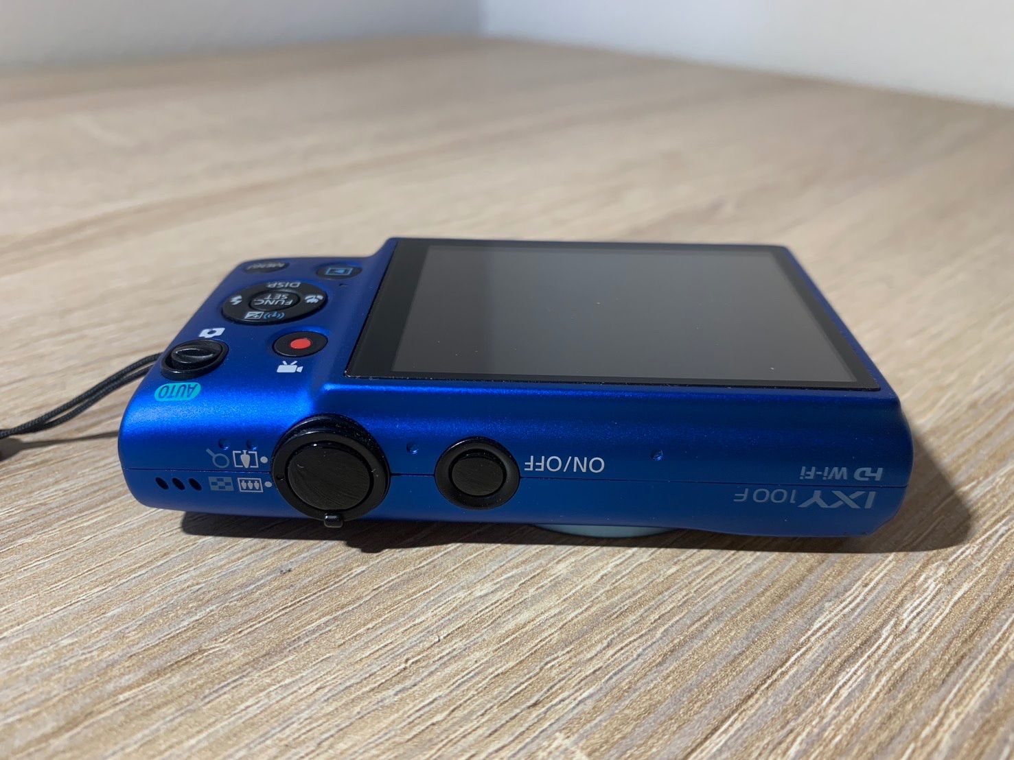 7957 Canon IXY 100F ブルー デジカメ - メルカリ