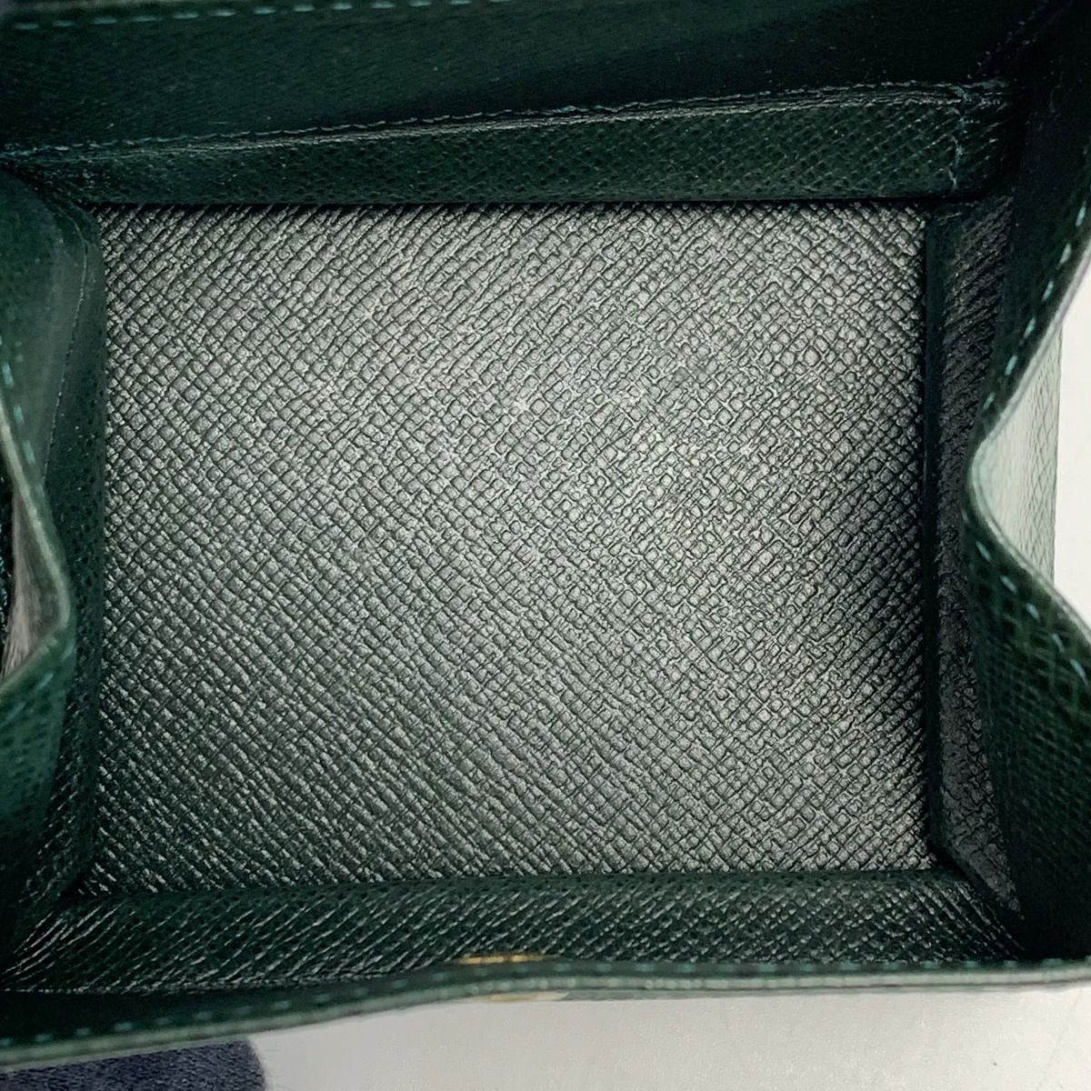 LOUIS VUITTON ルイヴィトン タイガ ポルトモネボワット M30384