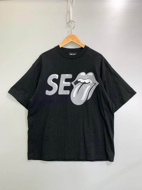 【品】 WIND AND SEA ウィンダンシー × THE ROLLING STONES PRINT ローリングストーンズ 別注 コラボ ショートスリーブティーシャツ 半袖 【142-260130-SH-07-min】