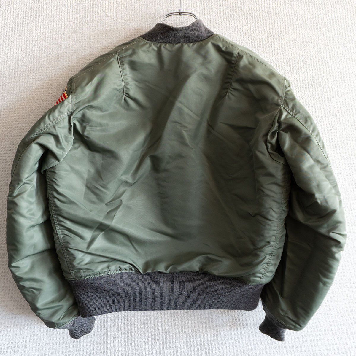 【美品】BUZZ RICKSON’S【BR13291/Type MA-1 フライト ジャケット/リバーシブル】 M スヌーピー フライトジャケット バズリクソンズ 26010787 美品】BUZZ RICKSON'S【BR13291/Type MA-1 フライト ジャケット