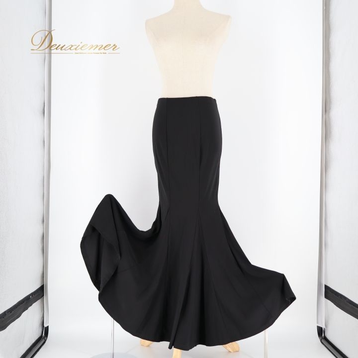 フラメンコ 衣装 ファルダ スカート ブラック系 黒 無地 シンプル 練習