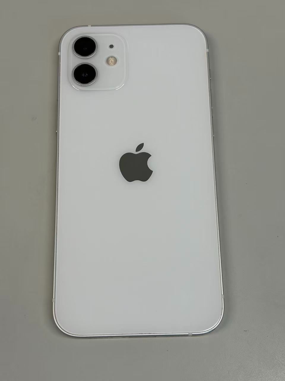 美品 電池81% SIMフリー iPhone12 64GB ホワイト - メルカリ