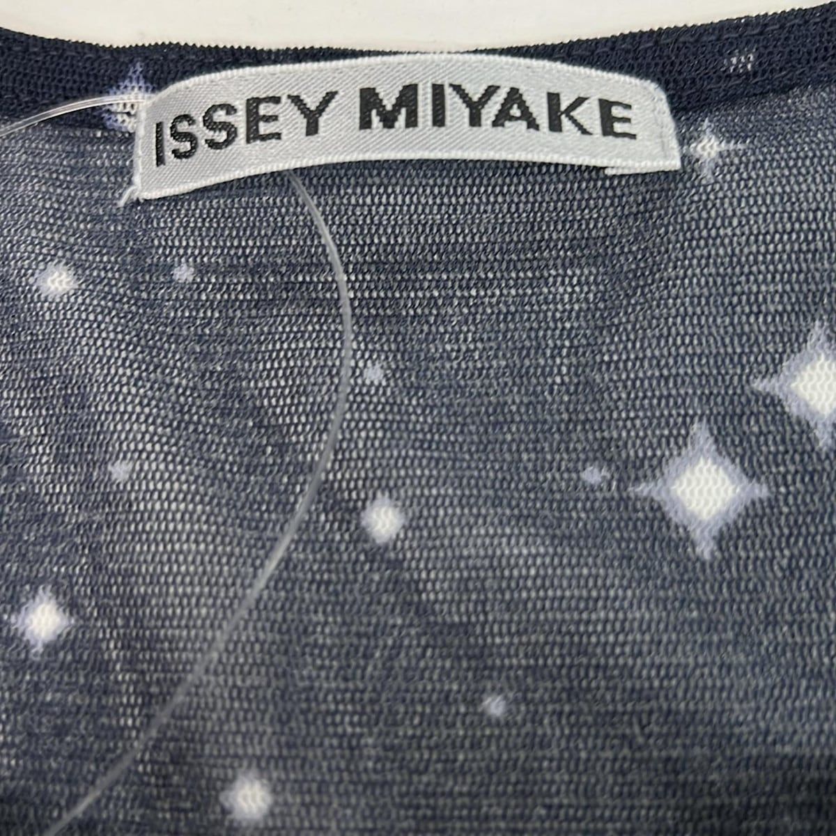 ISSEYMIYAKE(イッセイミヤケ) 長袖カットソー サイズ2 M レディース美