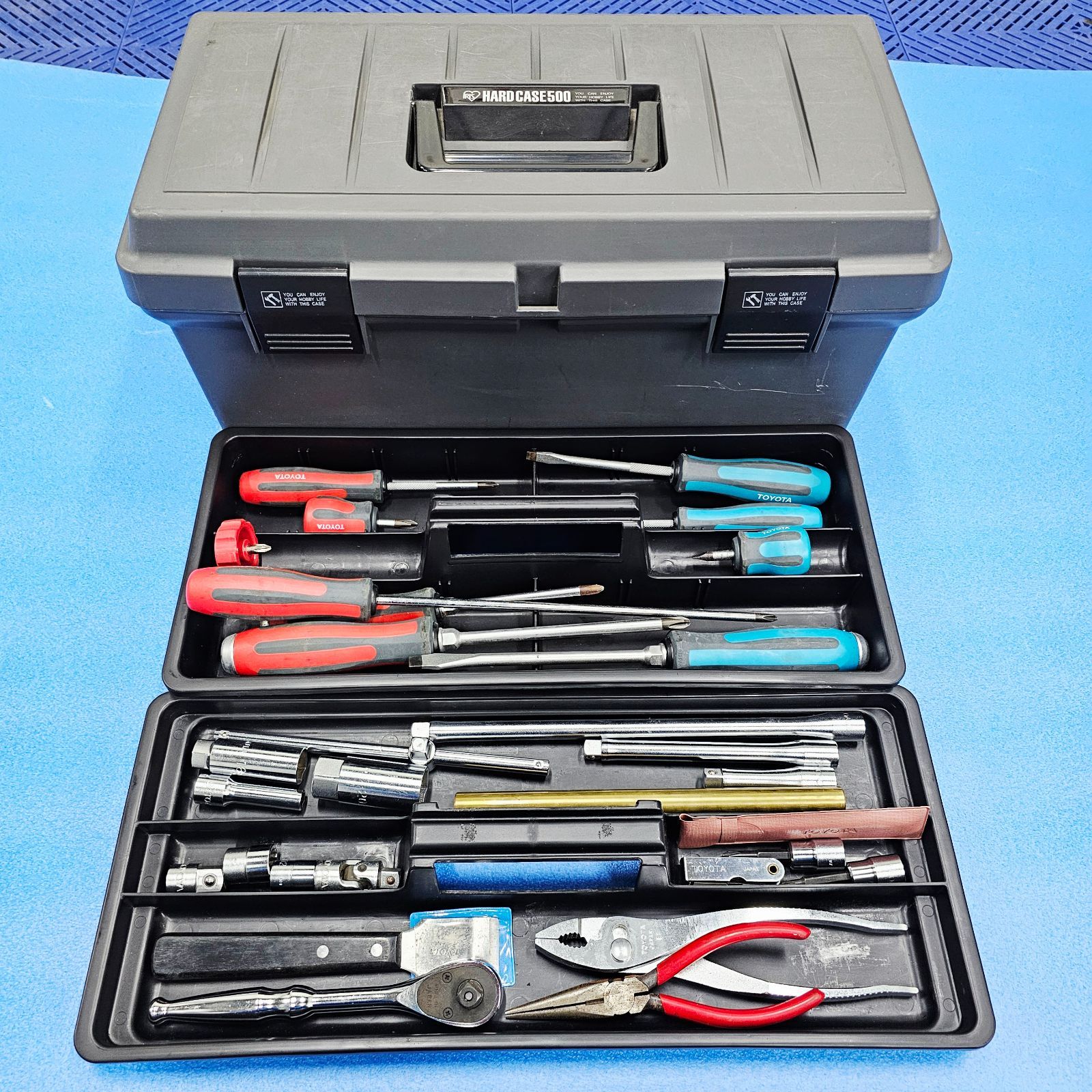 トヨタ純正工具セット&アイリスオーヤマ工具箱 ハードケース500 - メルカリ