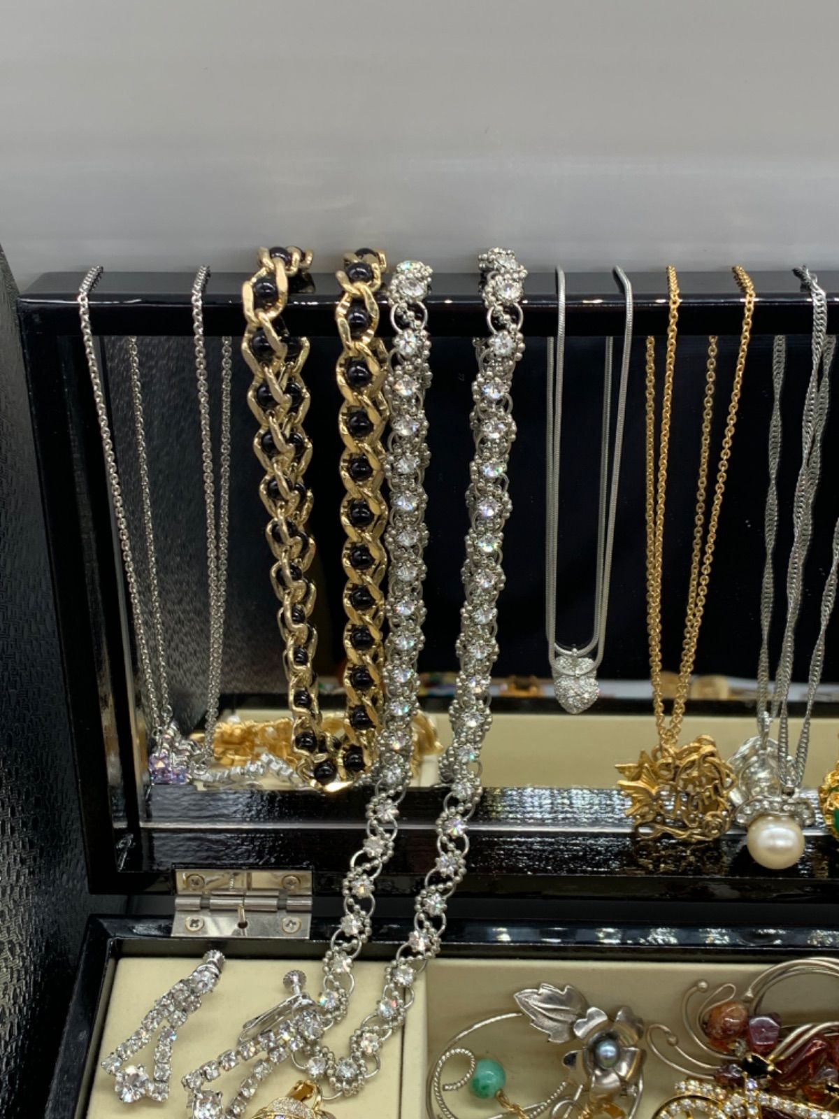 遺品整理 指輪 ネックレス イヤリング 腕時計 タイピン 金盃 遺品整理