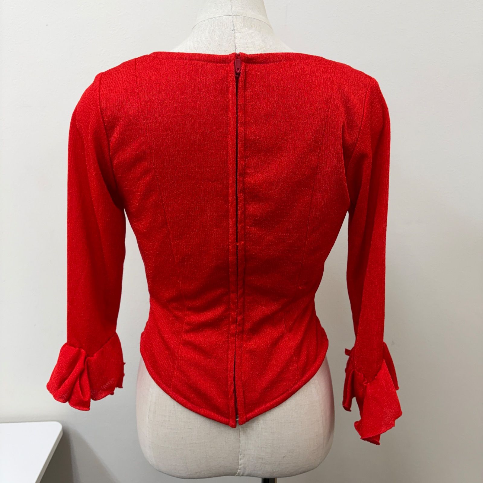 フラメンコ衣装 トップス ブラウス 赤 無地 フレア袖 - メルカリ