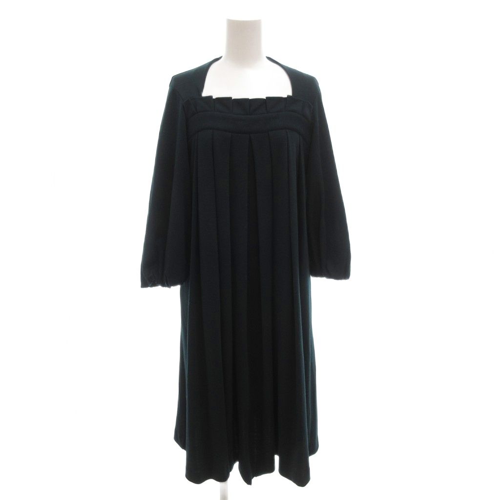 シビラSybilla　Mサイズ　美品 ひざ丈ワンピース　七分袖　ベチコート付き シビラ SYBILLA ニットワンピース ひざ丈 七分袖 ペチワンピース付