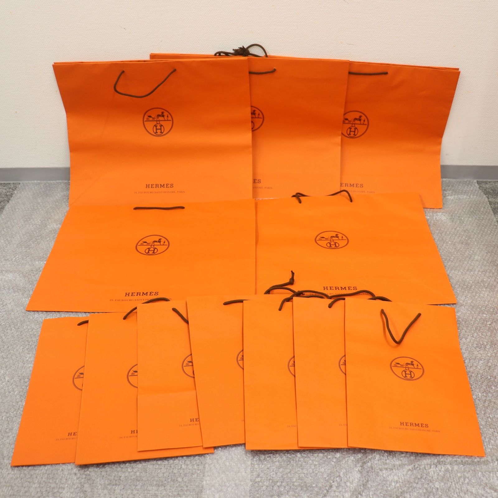 IT4HE93O2WH8 HERMES エルメス BOX 純正 紙袋 オレンジ 空き箱