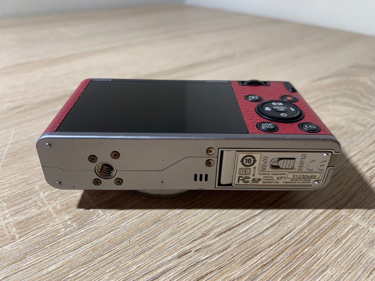 7983 FUJIFILM XF1 レッド デジカメ - メルカリ